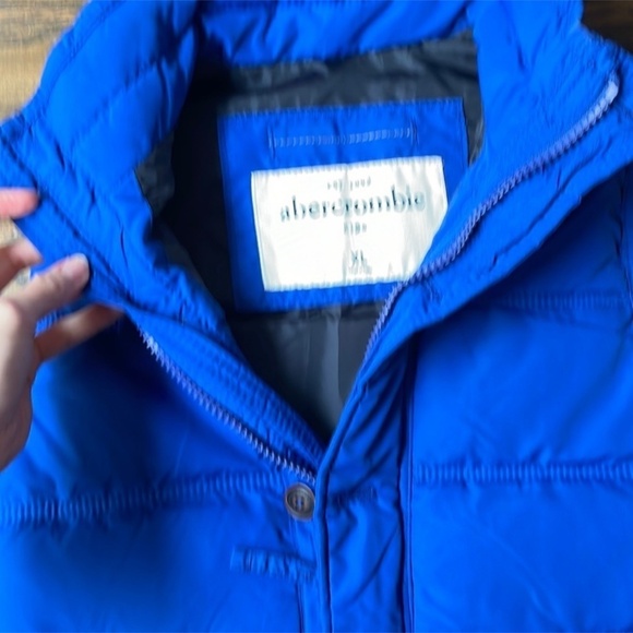 Abercrombie kids vest brand new ! Size XL / 15-16 years, unisex - Picture 7 of 7